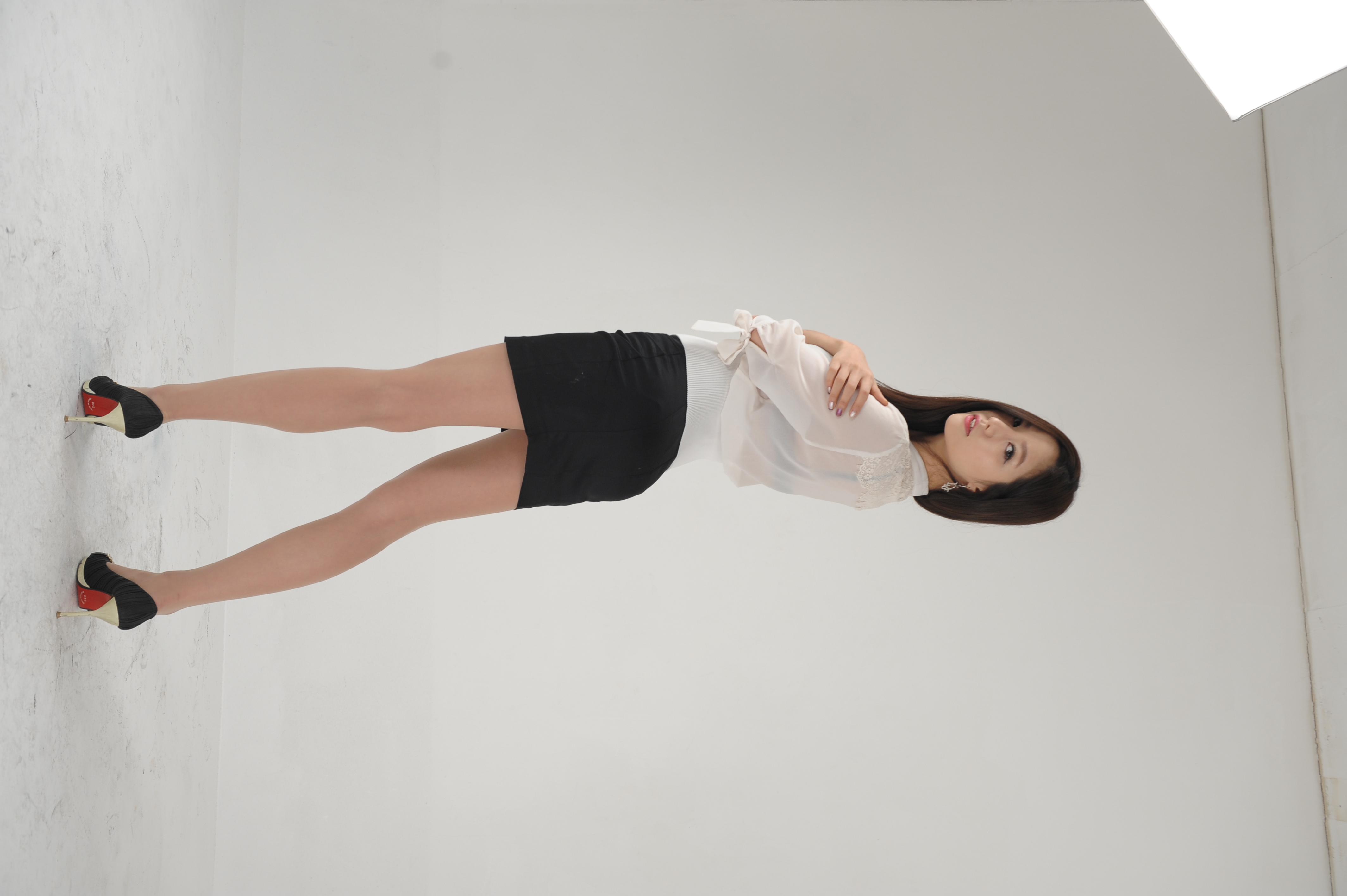 미분류 / [396] 121126 한민영 (782장)
